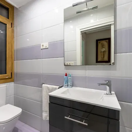 En El Mismo Corazon Del Casco Viejo アパート