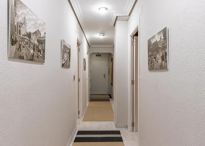 En El Mismo Corazon Del Casco Viejo 公寓 *