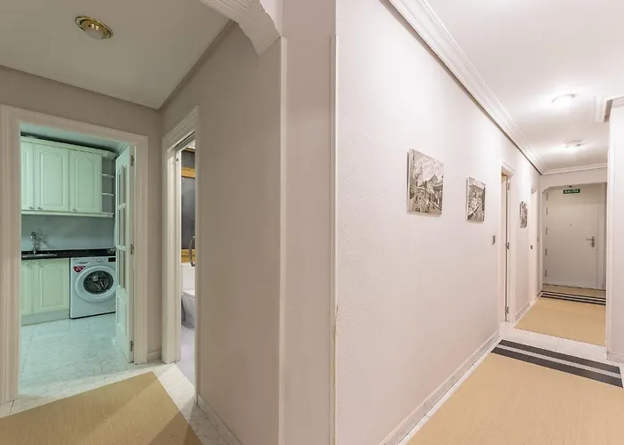 公寓 En El Mismo Corazon Del Casco Viejo *